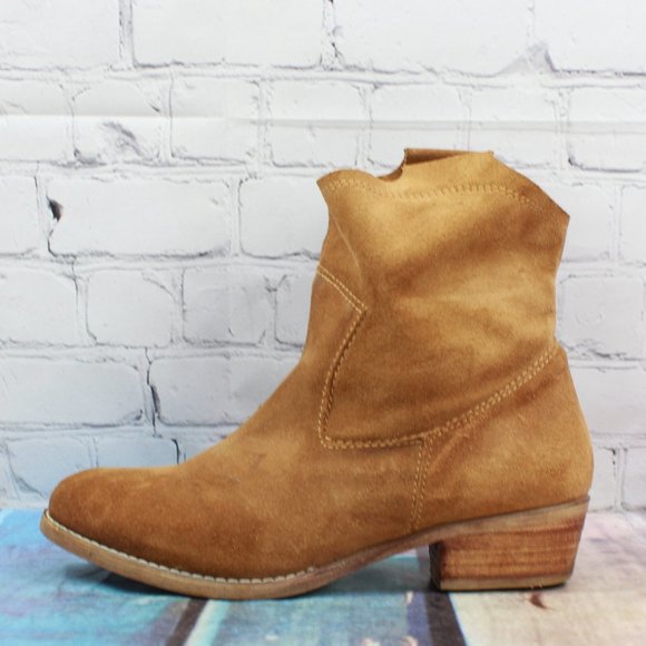 14th & Union Shoes - 14th & Union Brown Suede Wooden Pull On Heeled Ankle Boots Size 7.5